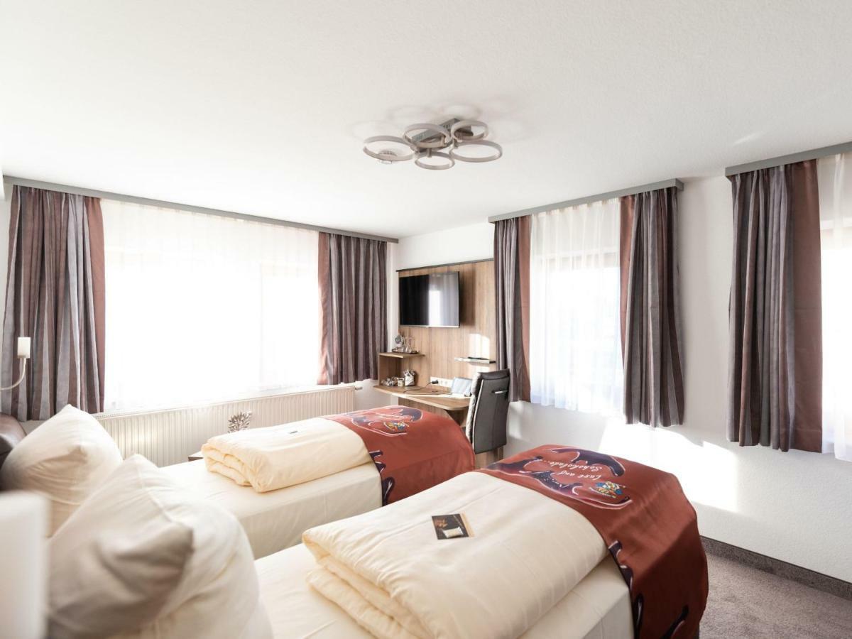 Hotel Conditorei Cafe Baier Schoemberg  エクステリア 写真