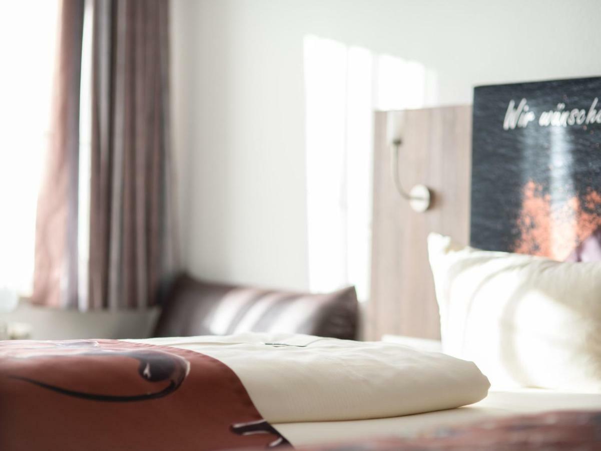 Hotel Conditorei Cafe Baier Schoemberg  エクステリア 写真